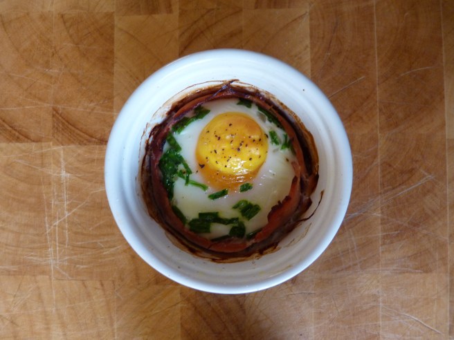 ham and egg basket cooked