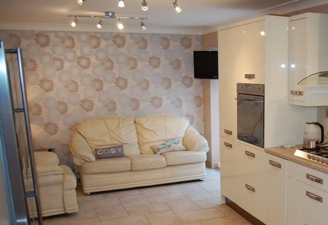 Dining Room - move in