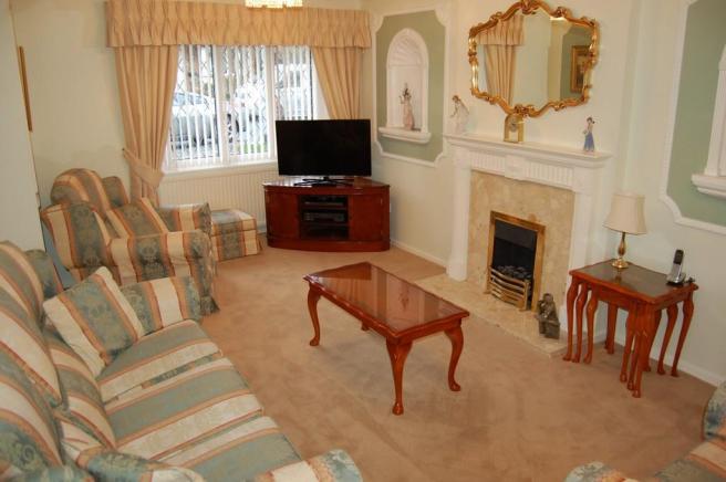 living room before 2